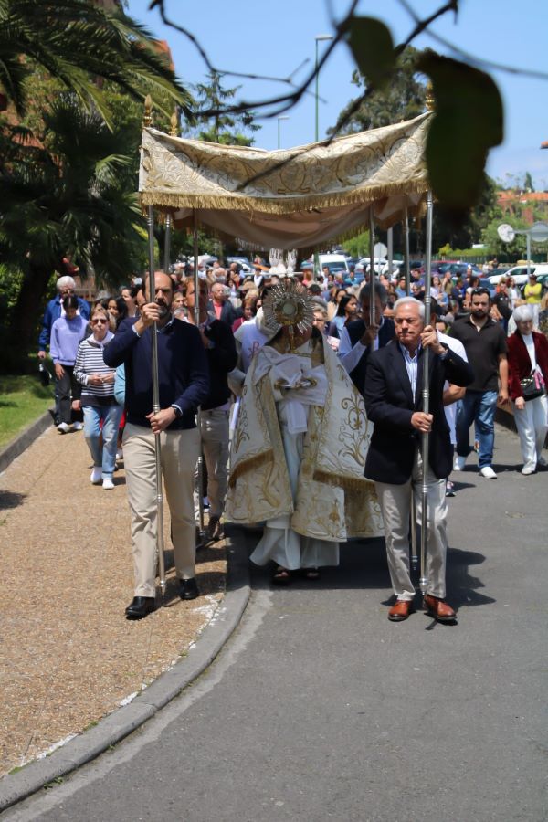 Hirukoiztarrak Algorta