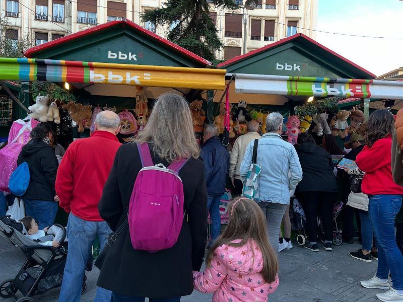 Mercadillo solidario Barakaldo