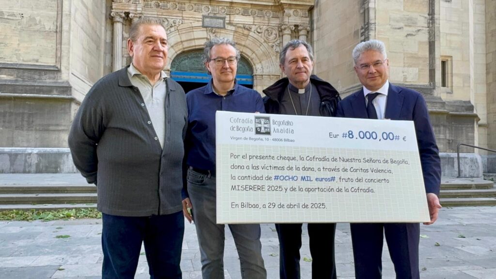 Cheque cofradía de Begoña Valencia