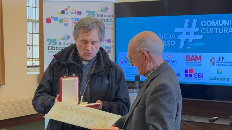 Juanito Gallastegi (Pro Ecclesia et Pontifice)