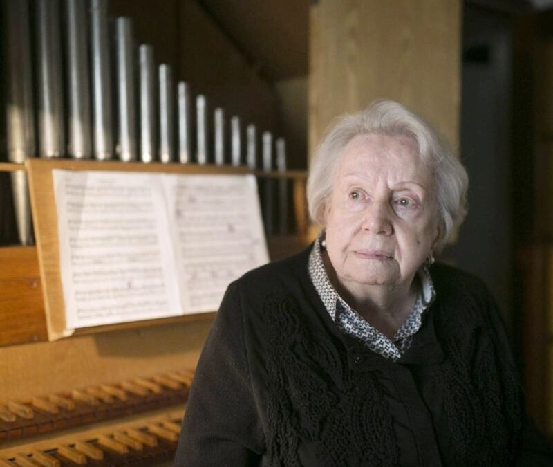 Homenaje a la reconocida organista Montserrat Torrent, en Durango
